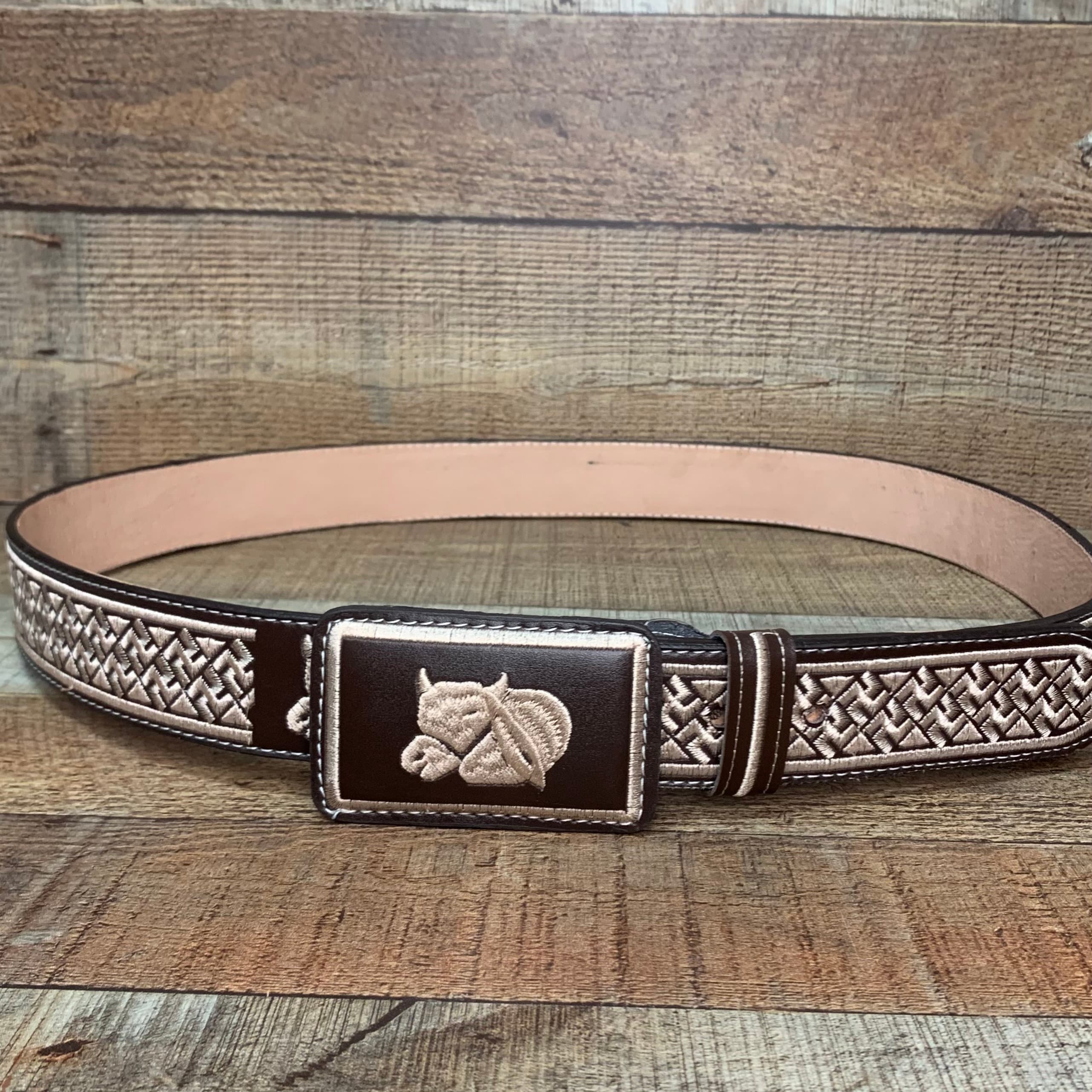 Men's Western Leather Cowboy Belt - 1 3/4" Wide, Embroidered, Black (Cinto Vaquero)