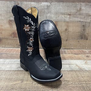 Women&#39;s Zipper Genuine Leather Cowgirl Boots: Embroidered Western Rodeo Square Toe