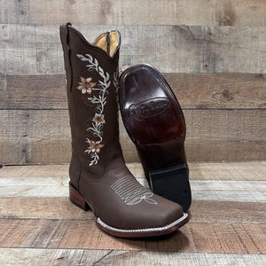 Embroidered Genuine Leather Cowgirl Boots: Western Rodeo Square Toe Botas with Zipper