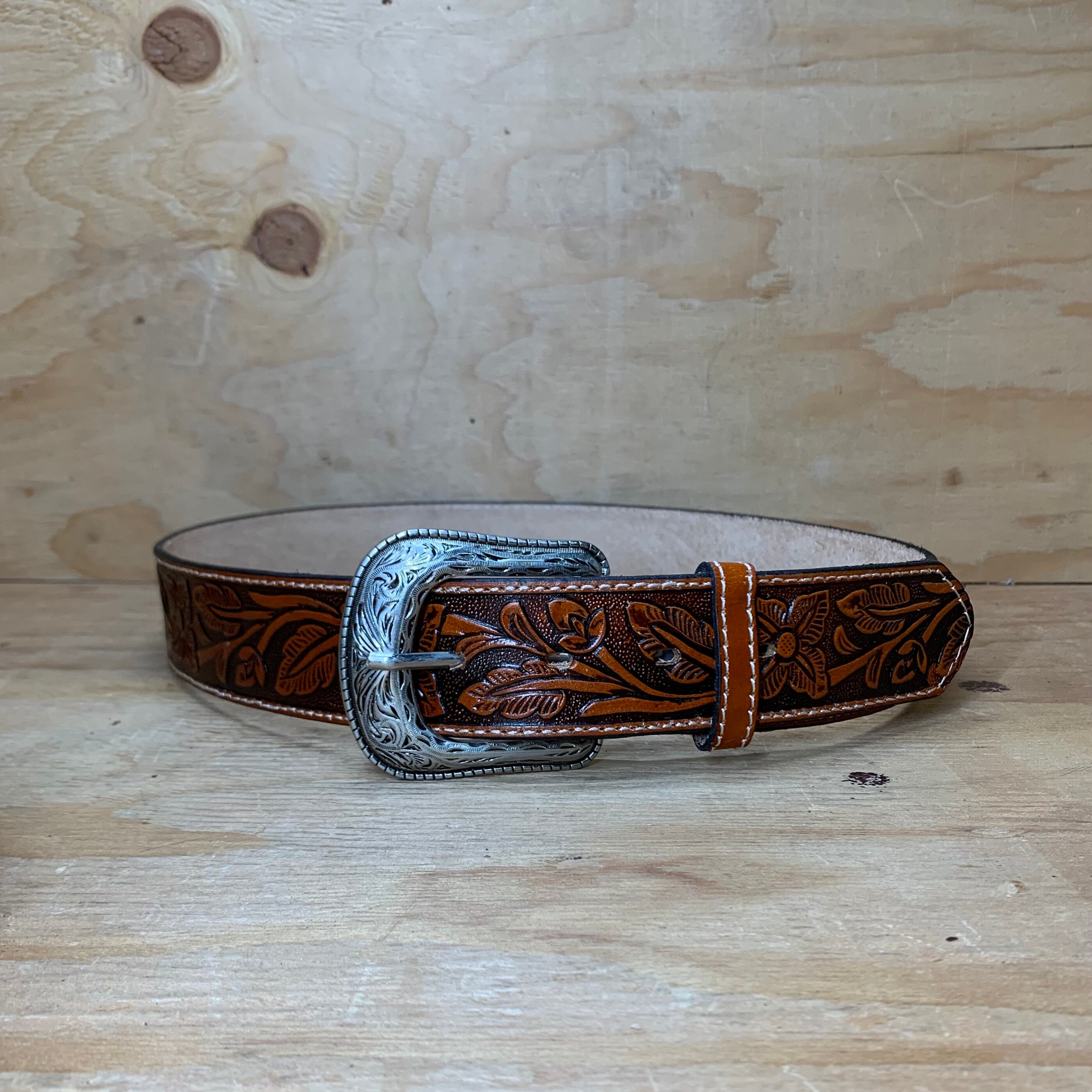 Embossed Genuine Leather Western Style Leather Belt, Cowboy  display picture 3