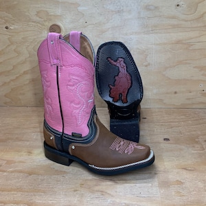 Women Western Rodeo Cowgirl Squaren Toe Boot E-950