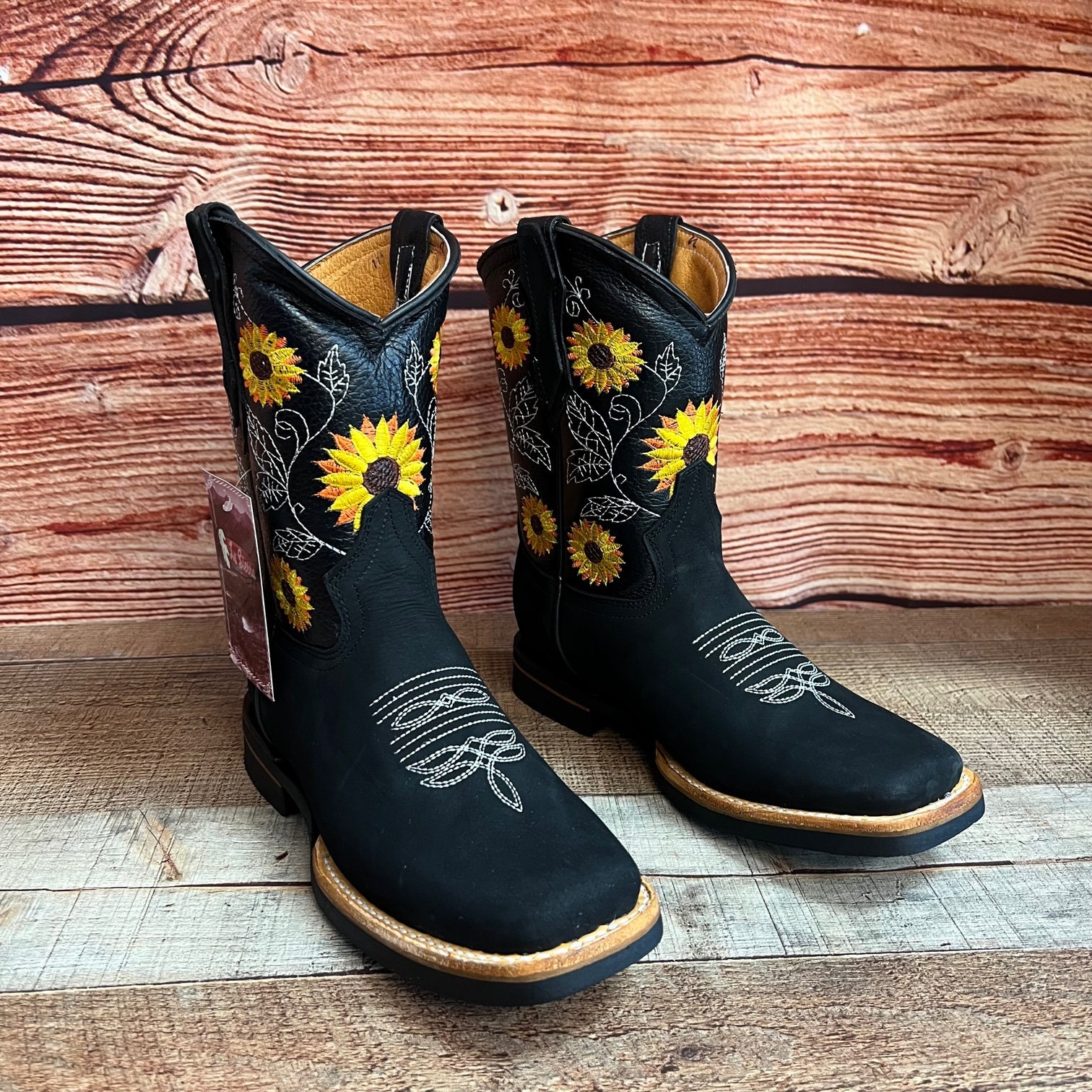 WOMENS COWGIRL Square Toe Leather Sunflower Embroidered BOOTS Botas  Vaqueras Para Dama Est. 711 -  Canada