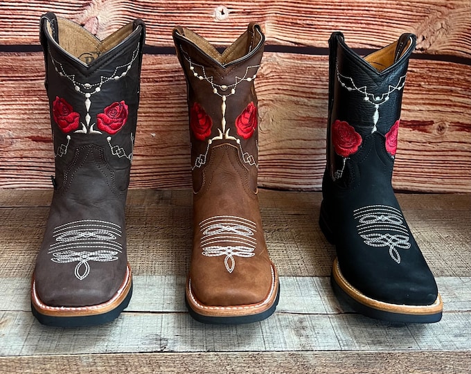 WOMENS COWGIRL cowboy square toe leather rose embroidered BOOTS E-706