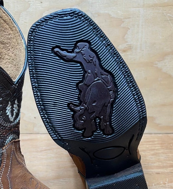 Mexican cowgirl clearance boots square toe