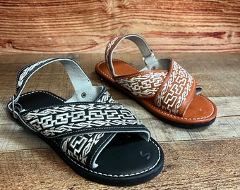 MENS EMBROIDERED HUARACHE Mexican sandals with cushioned sole Huarache Caballero Bordado