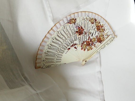 Vintage hand fan. Chinese folding  fan in lacquer… - image 10