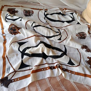 Cartier Paris Scarf - Etsy display picture 2