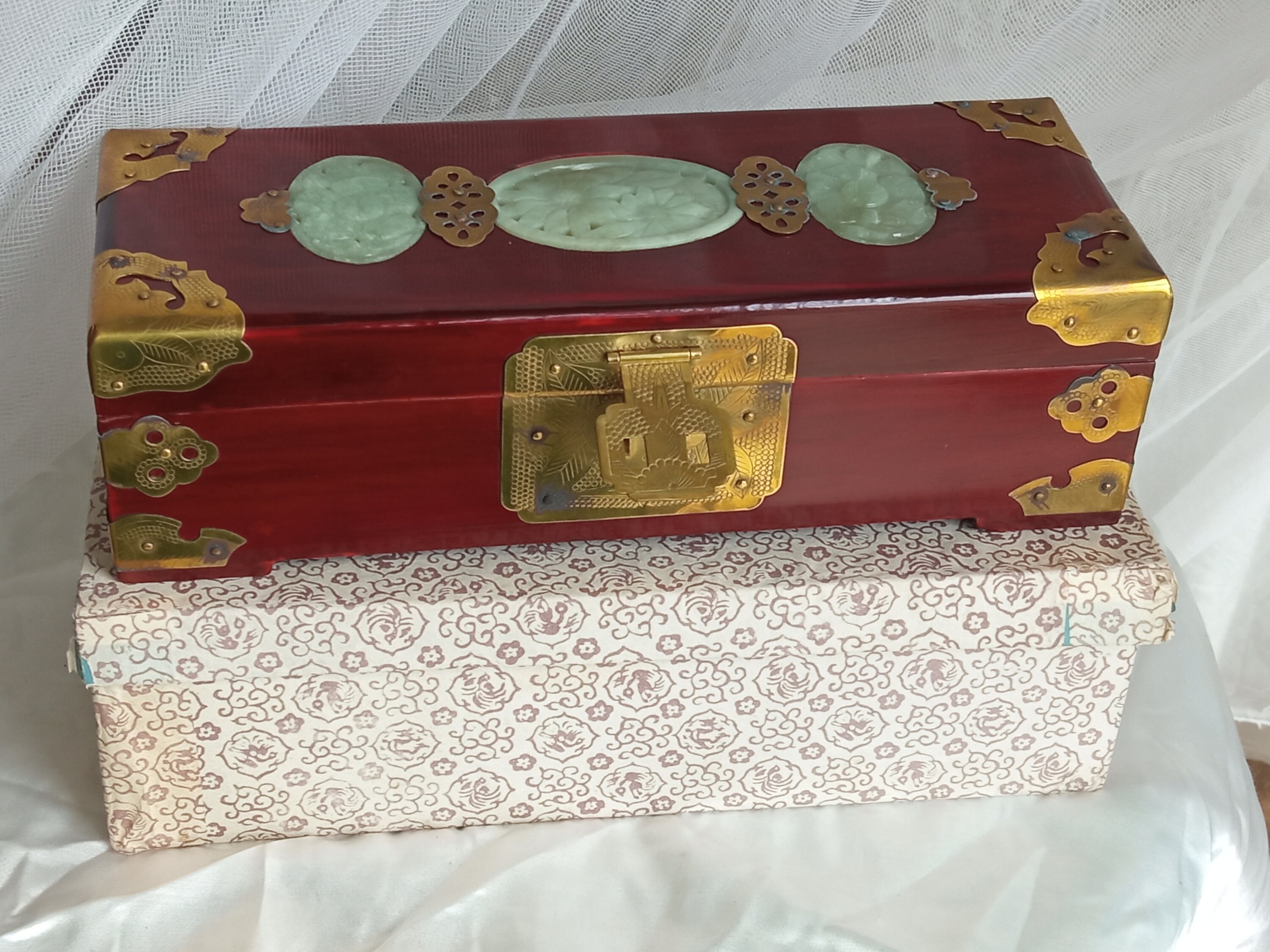 Oriental jewelry box lacquered and jade Etsy