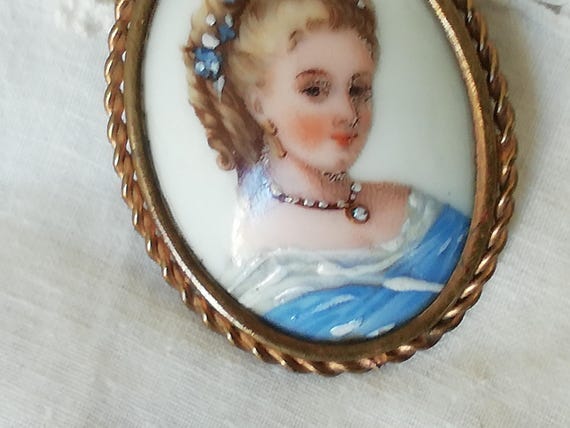 遺品整理 大量アクセサリー 刻印指輪 フランス製 リモージュカメオ ブローチ 遺品整理 大量アクセサリー 刻印指輪 フランス製 リモージュ