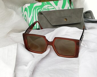 Kate Spade Elianna/g/s Black Cream Square Oversized  display picture 1