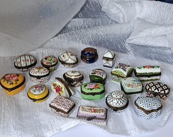 Vintage French Porcelain Art Pill Box Collection Romantic Ring Gift Boxes