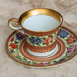 Vintage porseleinen demitasse-beker: mok voor verzamelobjecten