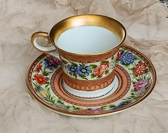 Vintage Porcelain Demitasse Cup: Collectible Art Gallery Mug