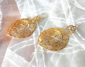 Sterling Silver Rainha Earrings with Hallmark – Traditional Portuguese Filigree Jewelry