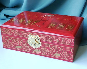 Vintage Chinese Hand-Painted Lacquered Red Wood Jewelry Box - 1970 Artistic Treasure