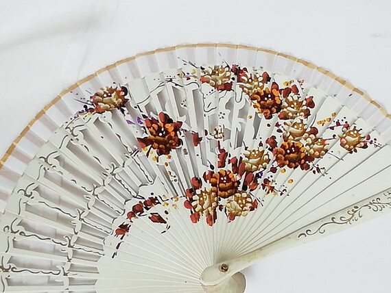 Vintage hand fan. Chinese folding  fan in lacquer… - image 5