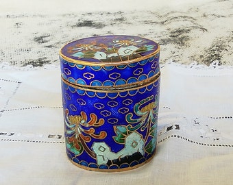 Vintage Chinese cloisonne trinket box. Enameled /bronze. Home decor. Collectible.