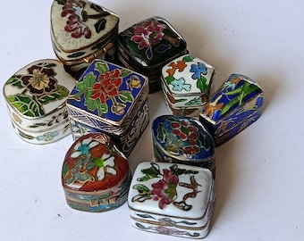 Vintage Chinese Cloisonné Pill Box: Enameled Bronze Trinket, Collectible