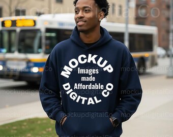 Maqueta de sudadera con capucha azul marino Gildan 18500, maqueta de sudadera con capucha azul marino G18500, modelo masculino negro, maqueta de sudadera con capucha azul para hombre de estilo urbano moderno