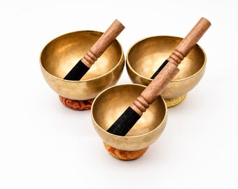 Handmade Tibetan Singing Bowl Set: Chakra Healing Sound Bath (5,6,7 inch)