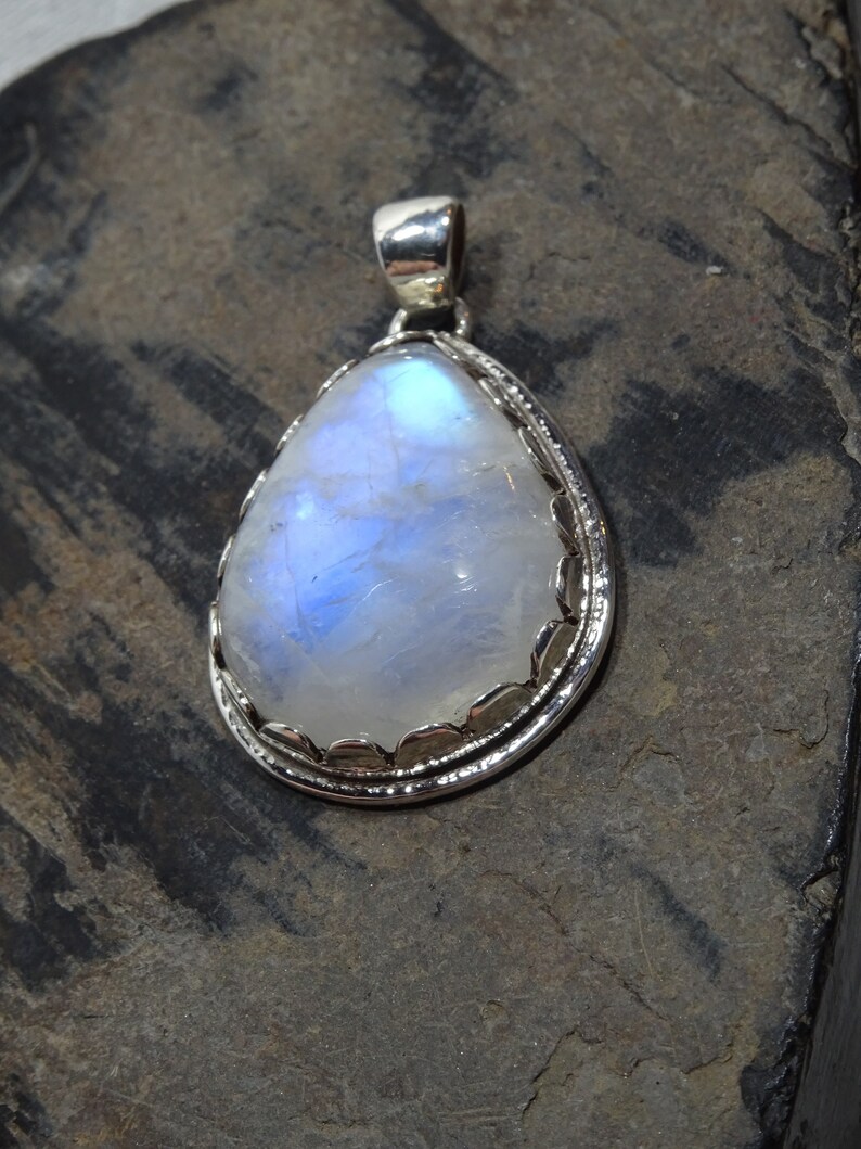Rainbow Moonstone Pendant 925 Sterling Silver Handmade Jewel Woman Gift Artisan Perikles Greece