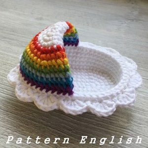 Solo patrón, Cesta de muñeca de ganchillo con ropa de cama, Moisés arco iris para muñeca, Cuna de muñeca de guardería, Porta muñecas, Cuna de muñeca, Cuna de muñeca