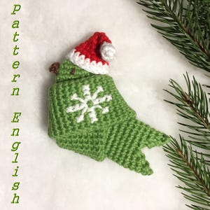Pattern only, Crochet New Years birds, Cute bird red Santa hat, Funny Family Christmas Birds, Xmas tree decoration pdf, Christmas Ornament