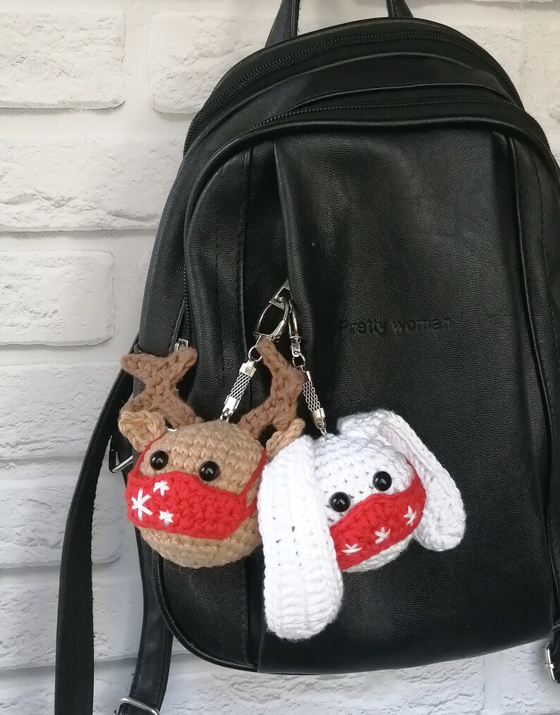 Bunny crochet Hanging Christmas mask ornament 2020 Keyring Key Fob Crochet Soft Keychain Bag charm Christmas gifts for coworkers