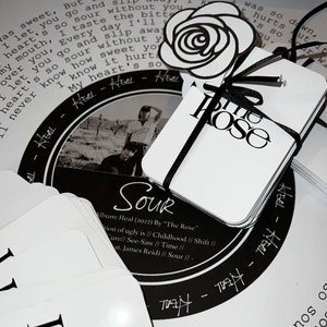 Tarjetas fotográficas hechas a mano del 6.º aniversario de The Rose // Del amanecer al anochecer // La banda de Kpop The Rose cumple 6 años