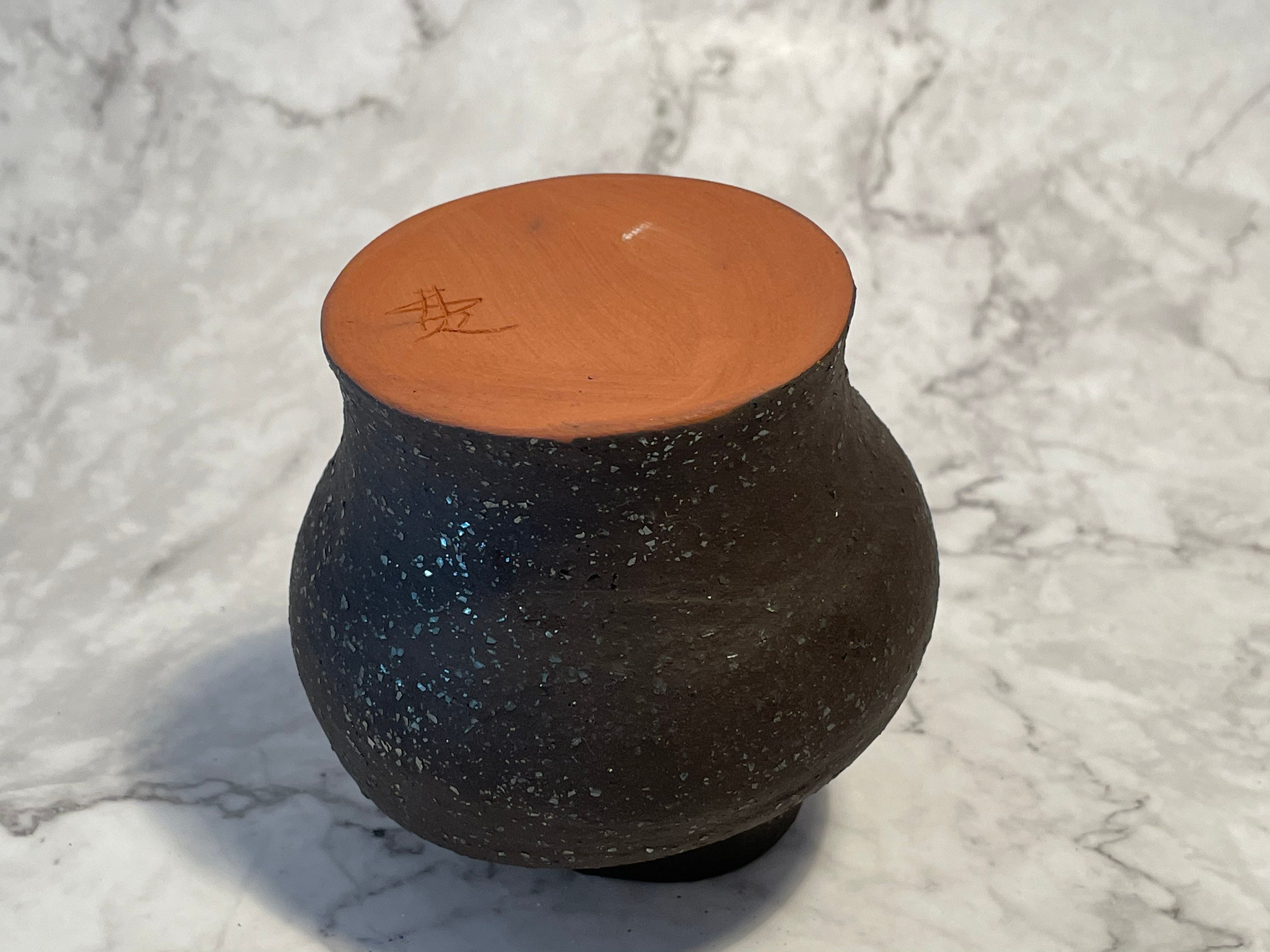 Black Matt Vase with glitter Effect Etsy
