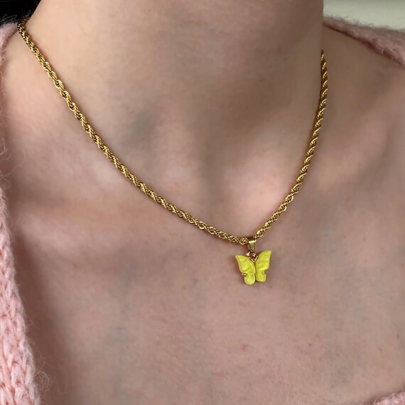 Twisted Chain Yellow Butterfly Pendant 