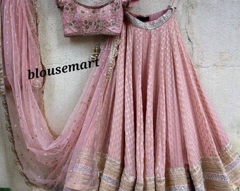 Blush Pink Lehenga Set, Diseñador indio Lehenga, Lehenga de boda, Falda crop top, Bridemaids Lehenga, Lehenga choli, Lehenga confeccionada