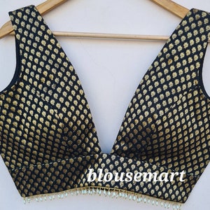 Zwarte zijden blouse met V-hals, blouse met cutsleeves, Indiase designerblouse, sariblouse, sariblouse, trouwblouse, crop top, kant-en-klare blouse.