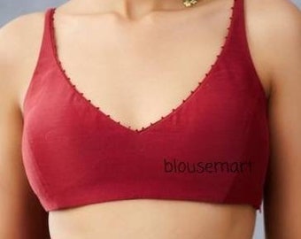 Röd V-ringad sidenblus, indisk designerblus, ärmlös blus, bröllopsblus, sariblus, sariblus, kort topp, färdigblus
