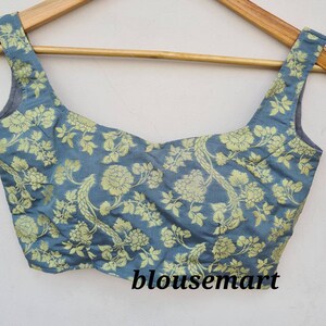 Grey Brocade Blouse, Cutsleeves blouse, Indian Designer Blouse, Wedding Blouse, Saree Blouse, Sari Blouse, Crop Top, Ready-made Blouse.