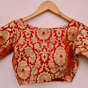 Rote Brokat Boot Halsbluse, Indische Designer Bluse, Saree Bluse, Sari Bluse, Crop Top, Fertige Bluse