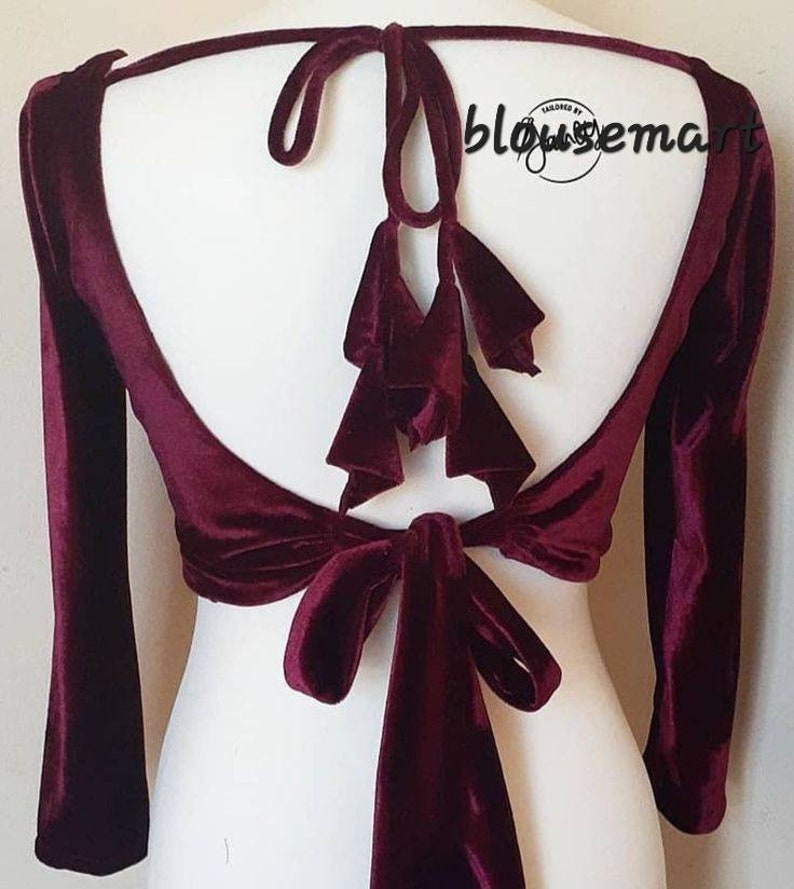 Red Sleeveless Cotton Silk Sweetheart Neck Blouse With Deep V-Back Closure