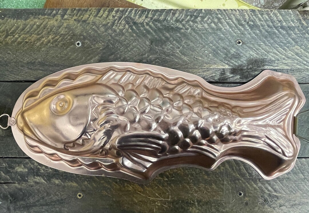 Vintage Copper Mold, Fish Shaped Mold, Fish Wall Decor, Lake House
