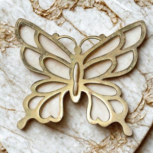 Vintage trivet,brass trivet, brass butterfly,pot holder, vintage coaster,brass butterfly,gift for her, Mothers Day present,Patio,Garden Room