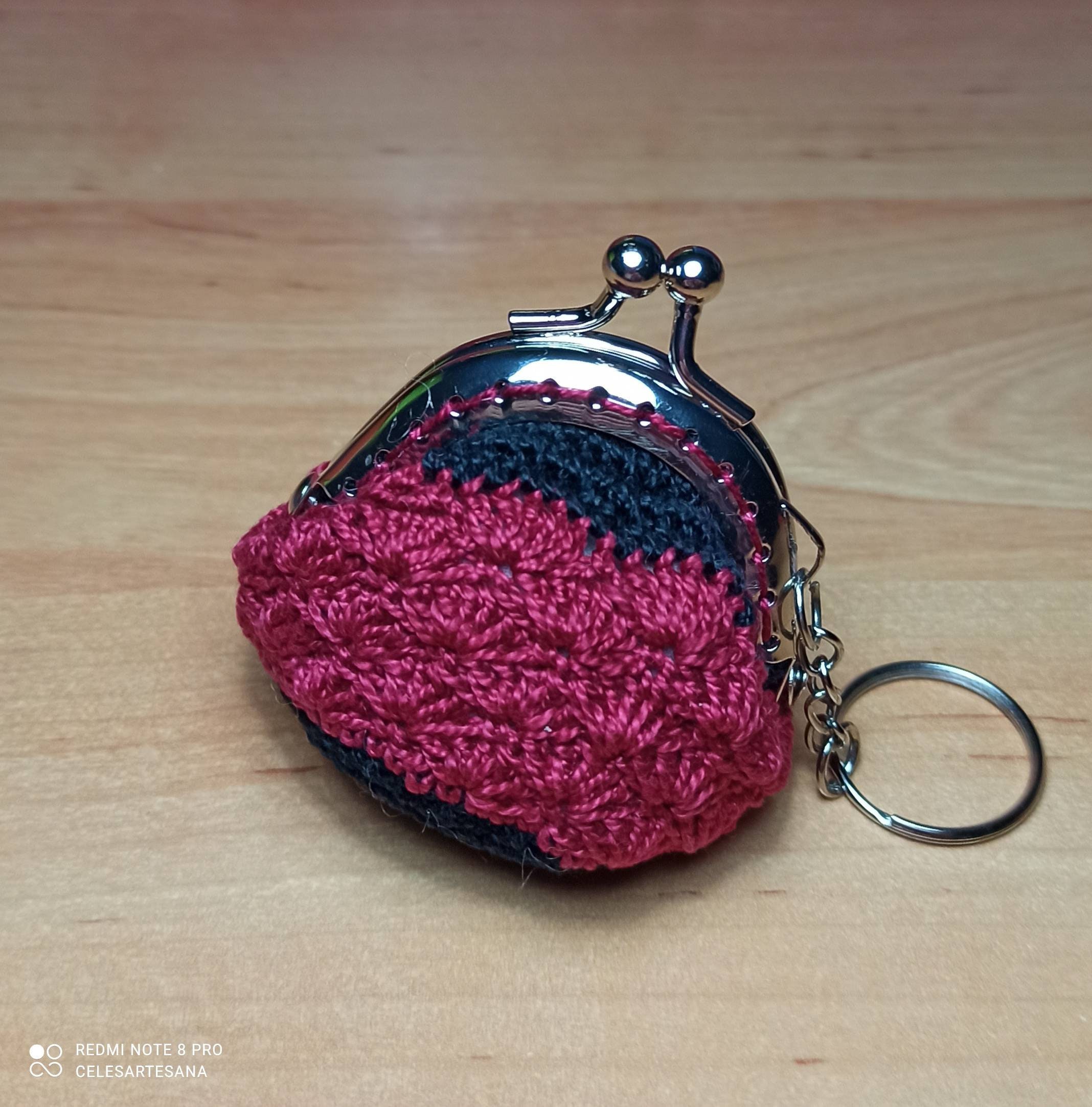 Crochet Creative Mini Bag | Crochet keychain pattern, Crochet mini bag, Crochet  bag pattern free