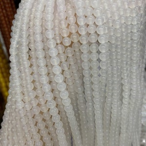 AAA White Agate Beads: Natural Gemstone, 15.5&quot; Strand