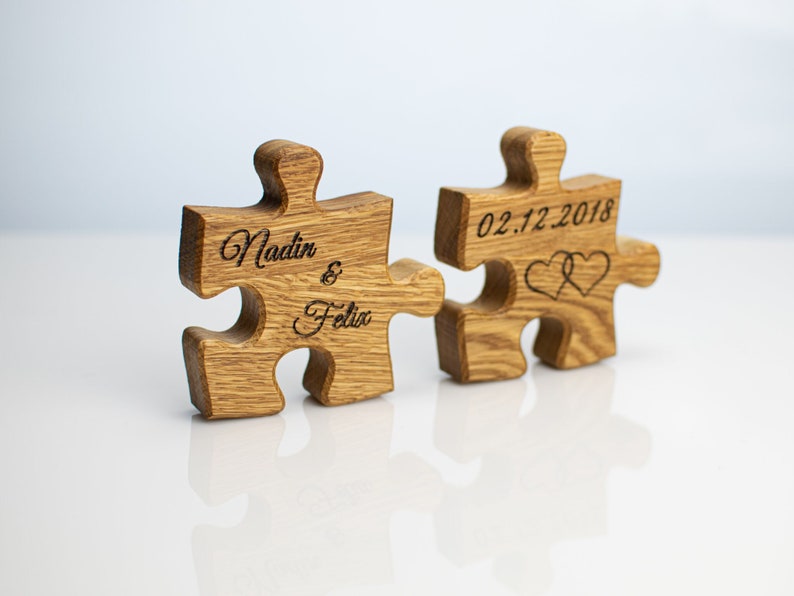 Puzzle 2 Stück Hochzeitsgeschenk Individuelles 3D Geschenk aus Holz für besondere Anlässe mit Gravur Bild 1