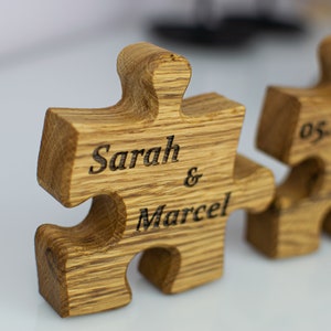 Puzzle 2 Stück Hochzeitsgeschenk Individuelles 3D Geschenk aus Holz für besondere Anlässe mit Gravur Bild 10