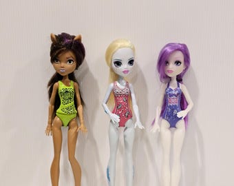 Monster High Swimsuit Doll Set