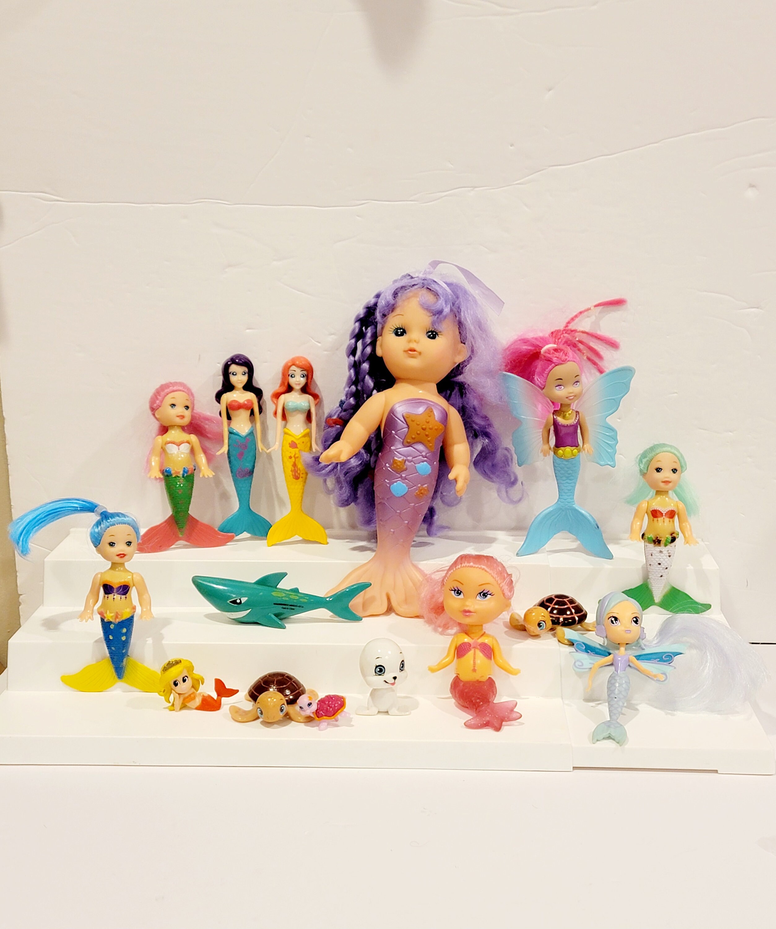 Mermaid Adventure Mini Doll and Pet Doll Set