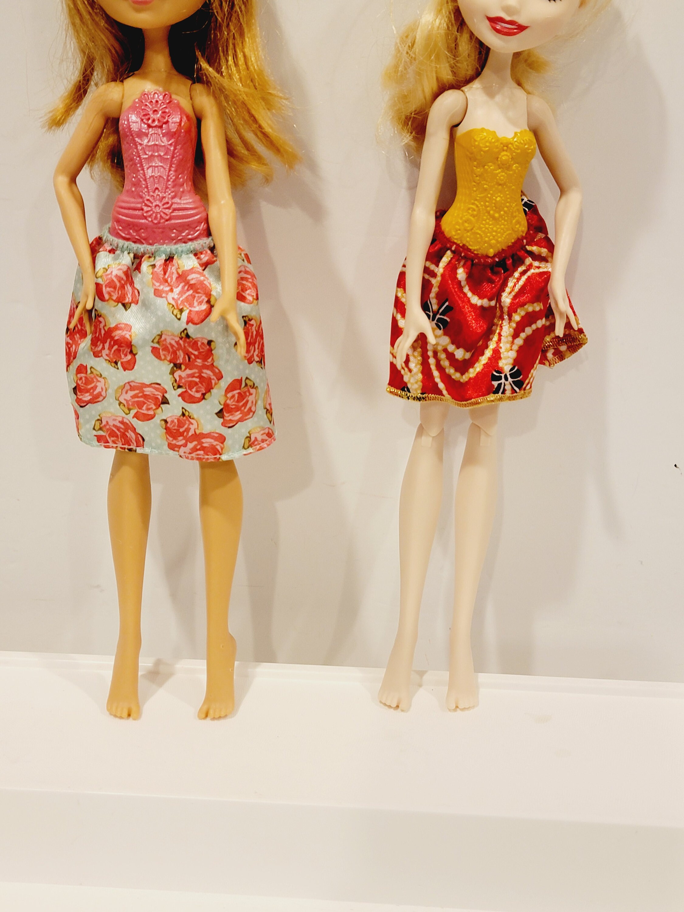 My toys,loves and fashions: Ever After High - Bonecas Apple & Raven!!!