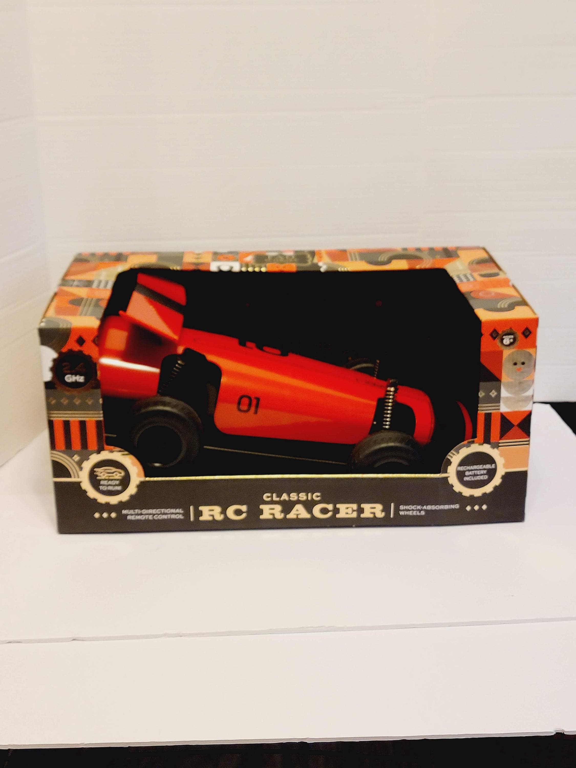 Toy Story RC's Race Gear, Gas and Go プレイセット ミニカー ミニチュア 模型 プレイセット自動車 ダイ Mattel Toy Story RC\u0027s Race Gear, Gas and Go Playset -