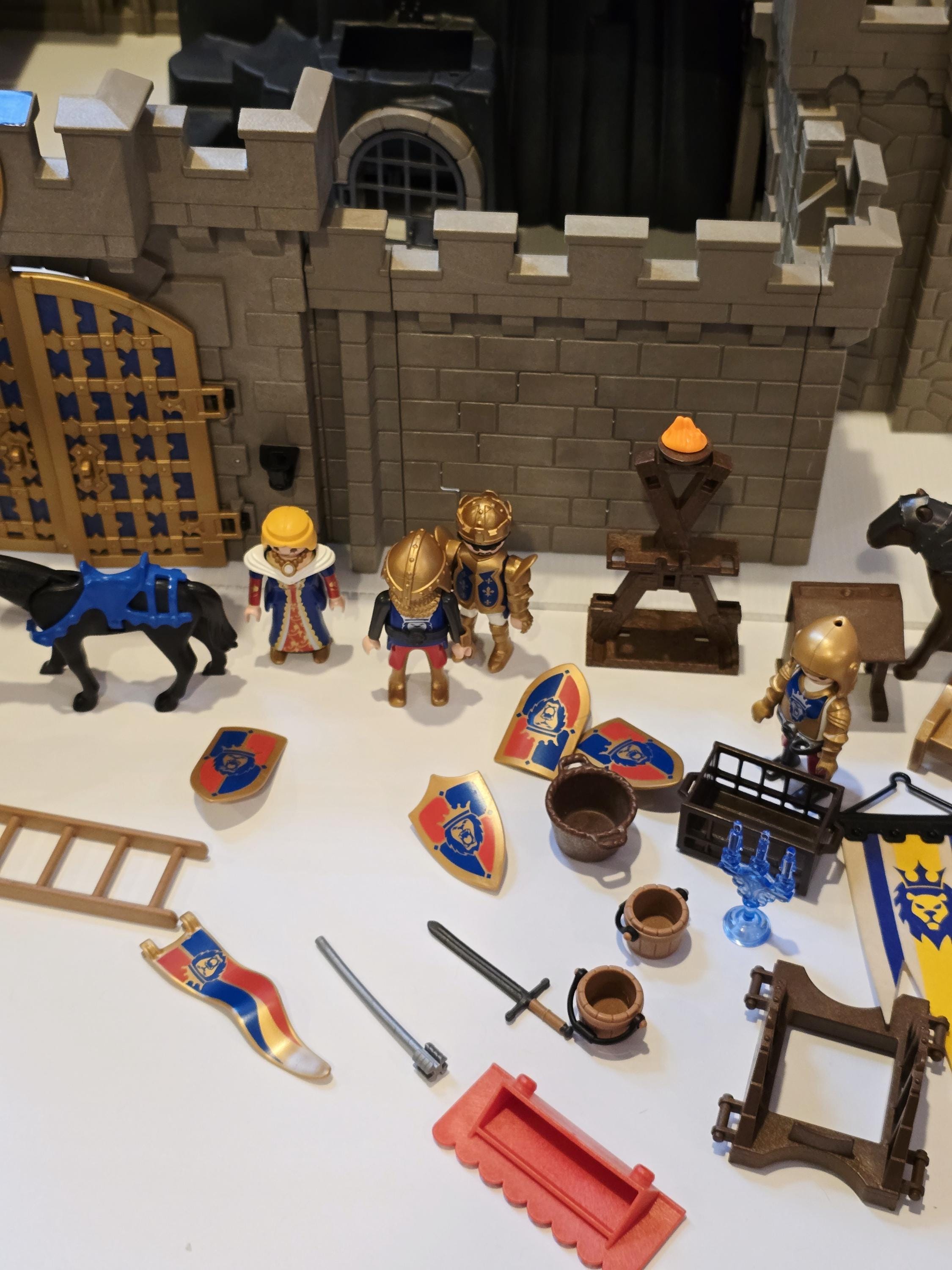 playmobil-knights-lion-knights-castle-6000-set-etsy