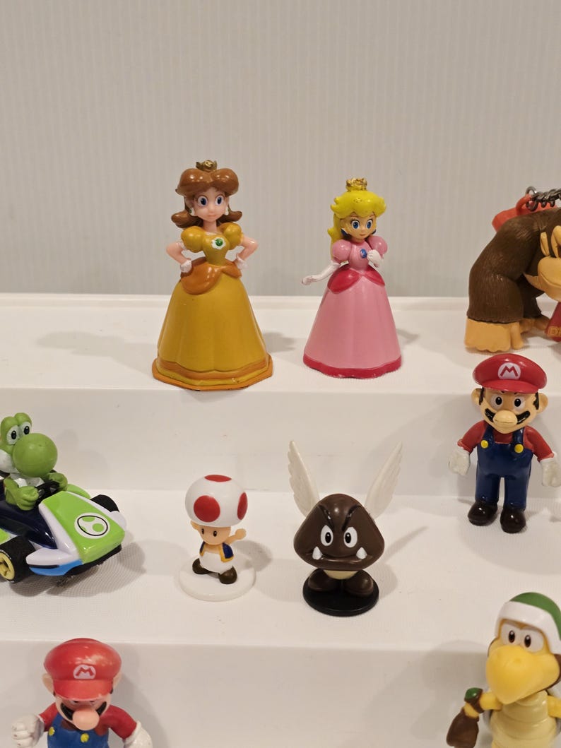 Super Bros Nin Mini Figure Set - Etsy