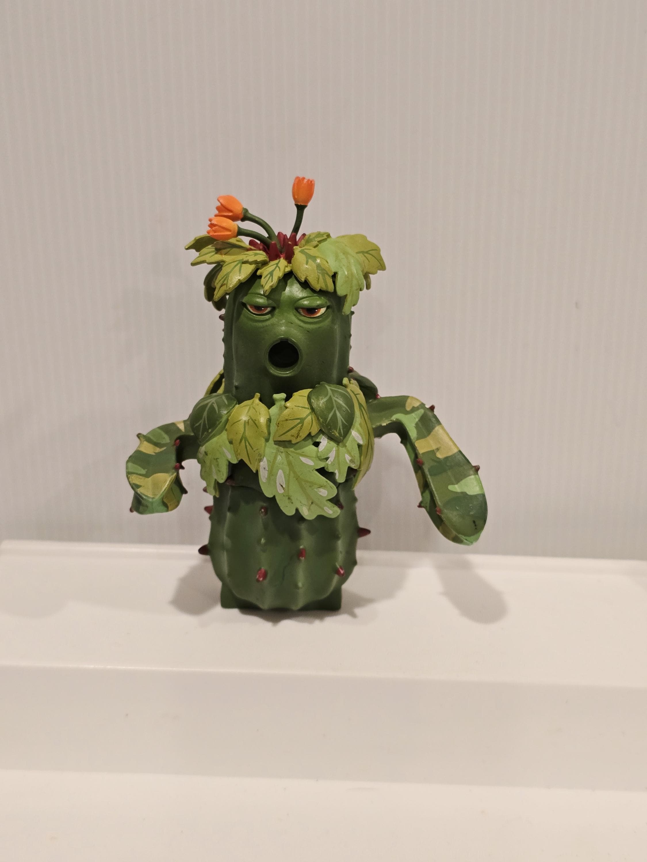 Plants Vs Zombies Garden Warfare Camo Cactus Diamond Select Figure - Etsy
